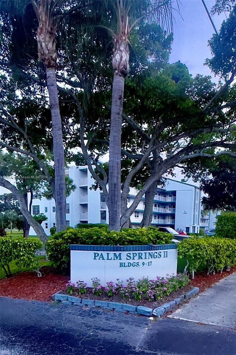 Real estate property located at 7690 18th St #202, Broward County, 8 OF PALM SPRINGS 2 CONDO, Margate, FL