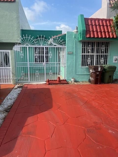 Real estate property located at 942 37th Ter #41, Miami-Dade, MANGO HILL CONDO #10, Hialeah, FL