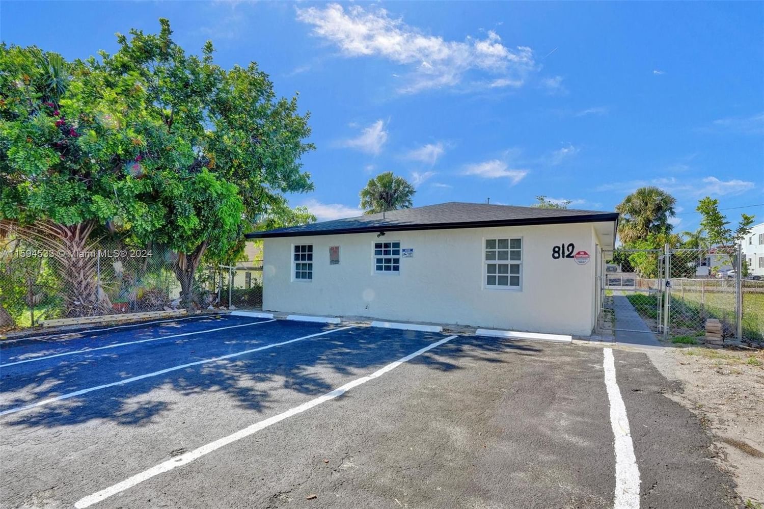 Real estate property located at 812 13th St, Palm Beach, FRESHWATER 11TH & 12TH AV, West Palm Beach, FL