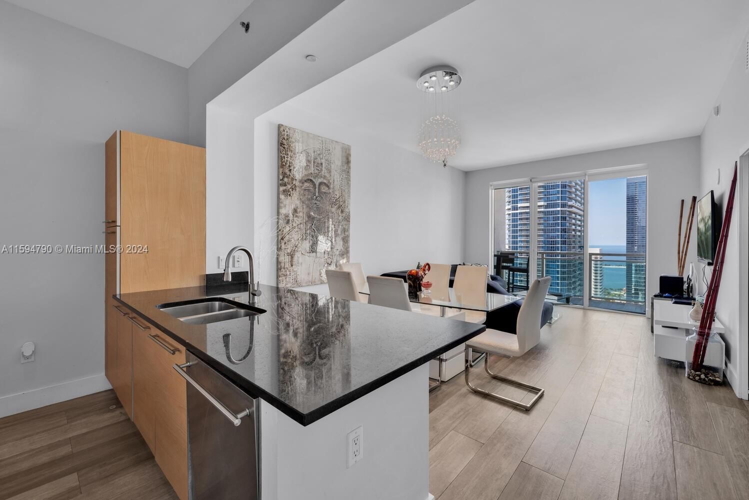 Real estate property located at 950 Brickell Bay Dr #4203, Miami-Dade County, THE PLAZA 851 BRICKELL CO, Miami, FL