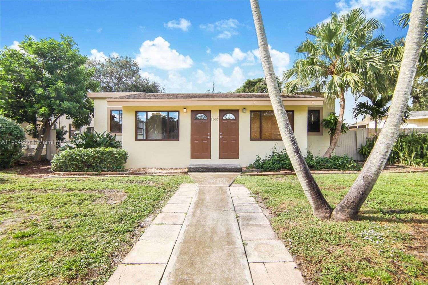 Real estate property located at 1633 30th Ter, Broward County, CHULA VISTA 3RD ADD, Fort Lauderdale, FL