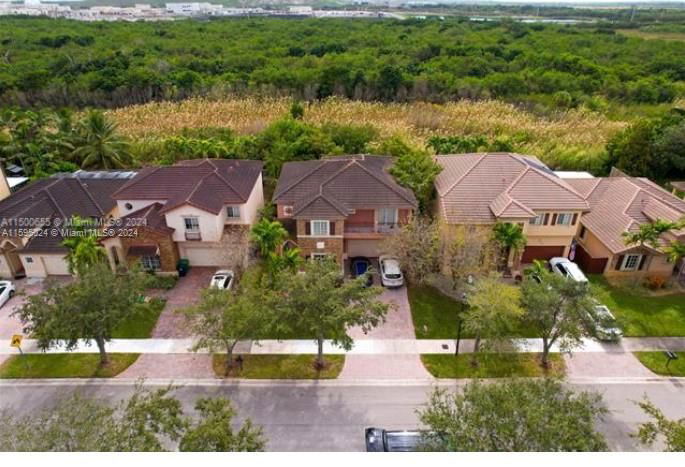 Real estate property located at 9420 227th Ln, Miami-Dade County, LAKES BY THE BAY DAY, Cutler Bay, FL