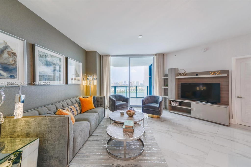 Real estate property located at 17111 Biscayne Blvd #2303, Miami-dade, Marina Palms Residences S, North Miami Beach, FL