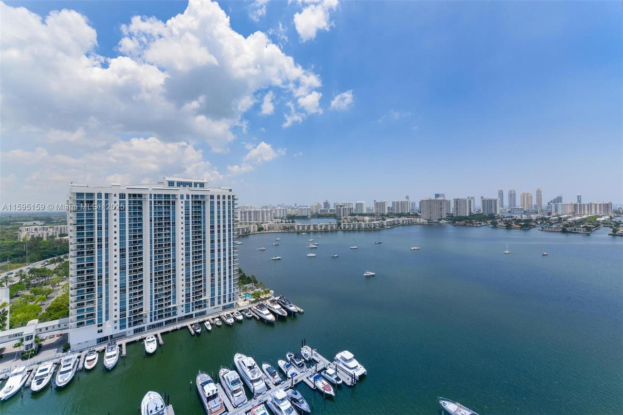Real estate property located at 17111 Biscayne Blvd #2303, Miami-dade, Marina Palms Residences S, North Miami Beach, FL