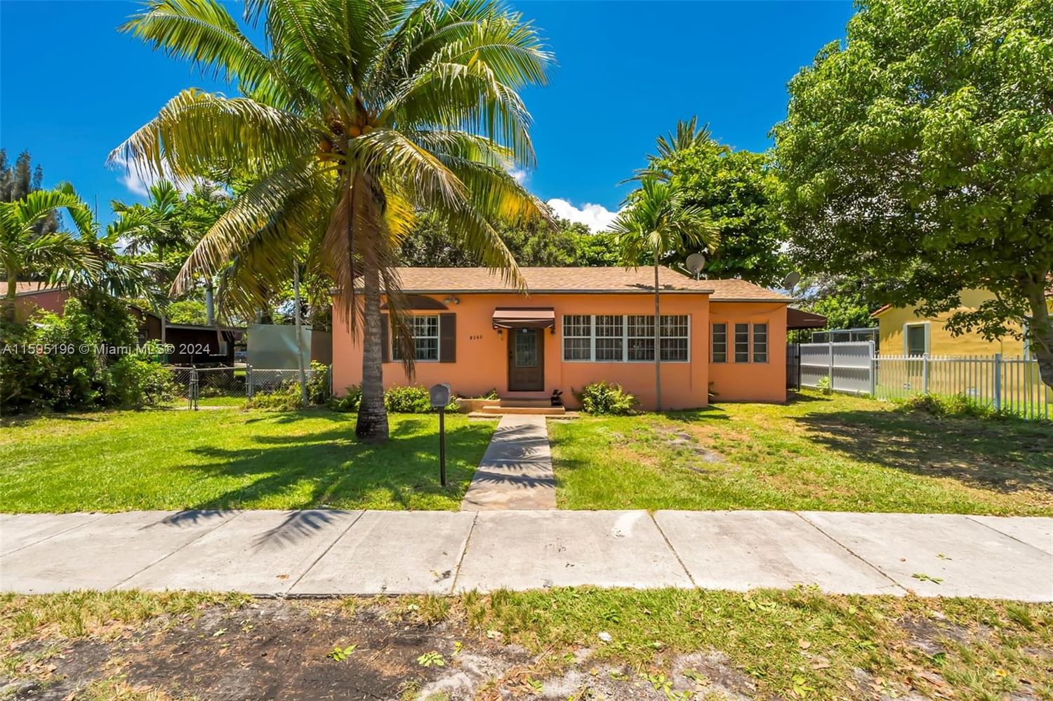 Real estate property located at 9260 Little River Blvd, Miami-Dade County, FLAMINGO VILLAGE, Miami, FL