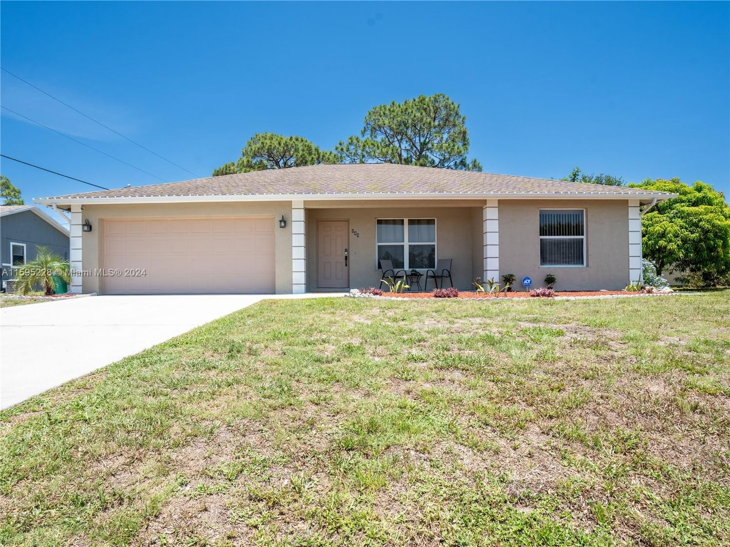 Real estate property located at 949 Longfellow Rd, St Lucie, PORT ST LUCIE SECTION 12, Port St. Lucie, FL