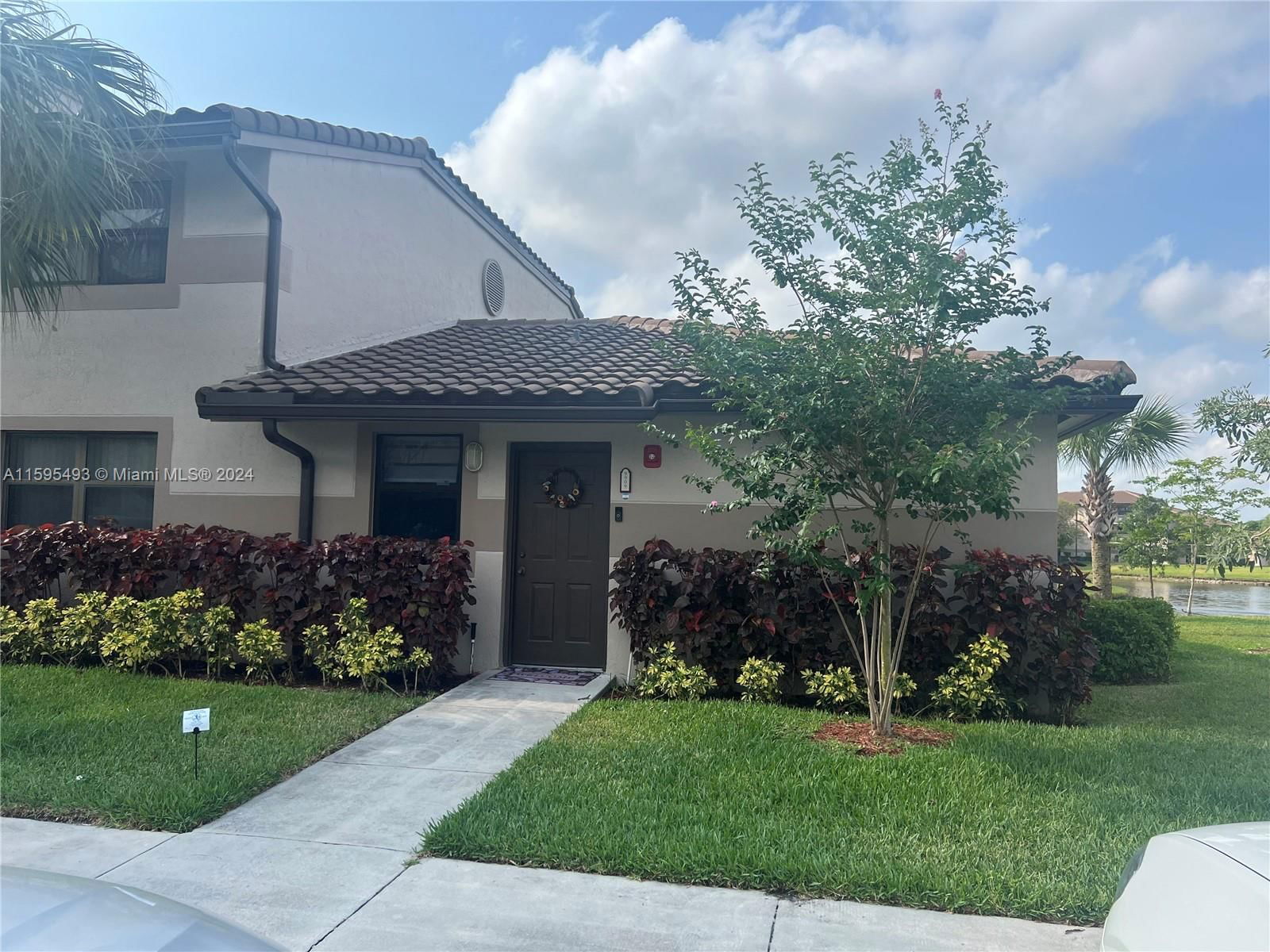 Real estate property located at 9909 Nob Hill Ct #9909, Broward County, VILLAS DE VENEZIA CONDO, Sunrise, FL