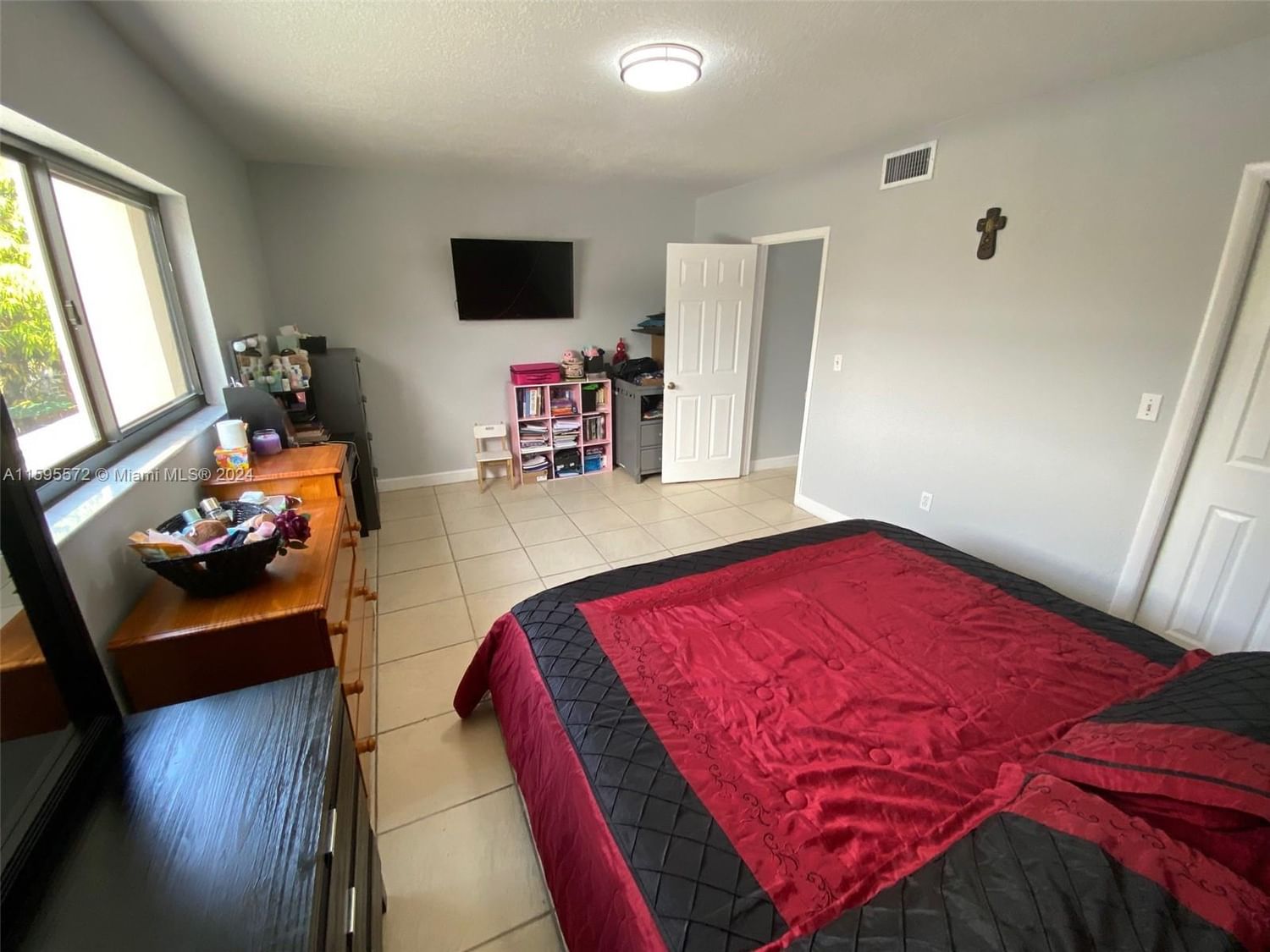 Real estate property located at 5482 171st Ter #0, Miami-dade, Barbella Sub 1st Addn, Miami Gardens, FL