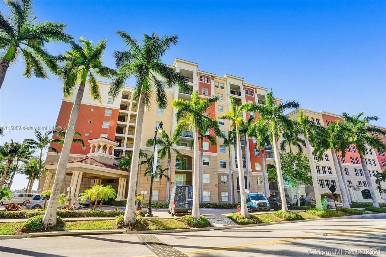 Real estate property located at 17150 Bay Rd #2321, Miami-Dade County, PORTO BELLAGIO CONDO, Sunny Isles Beach, FL