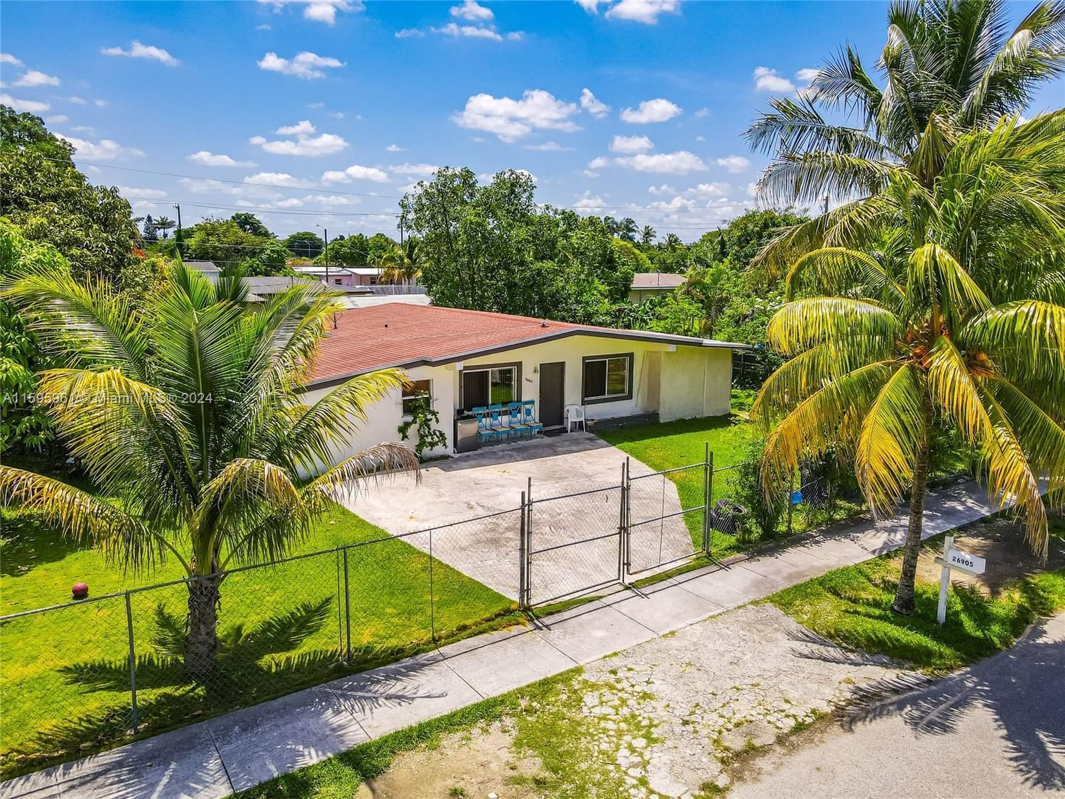 Real estate property located at 26905 144th Ct, Miami-Dade County, NARANJA PARK 1ST ADDN, Homestead, FL