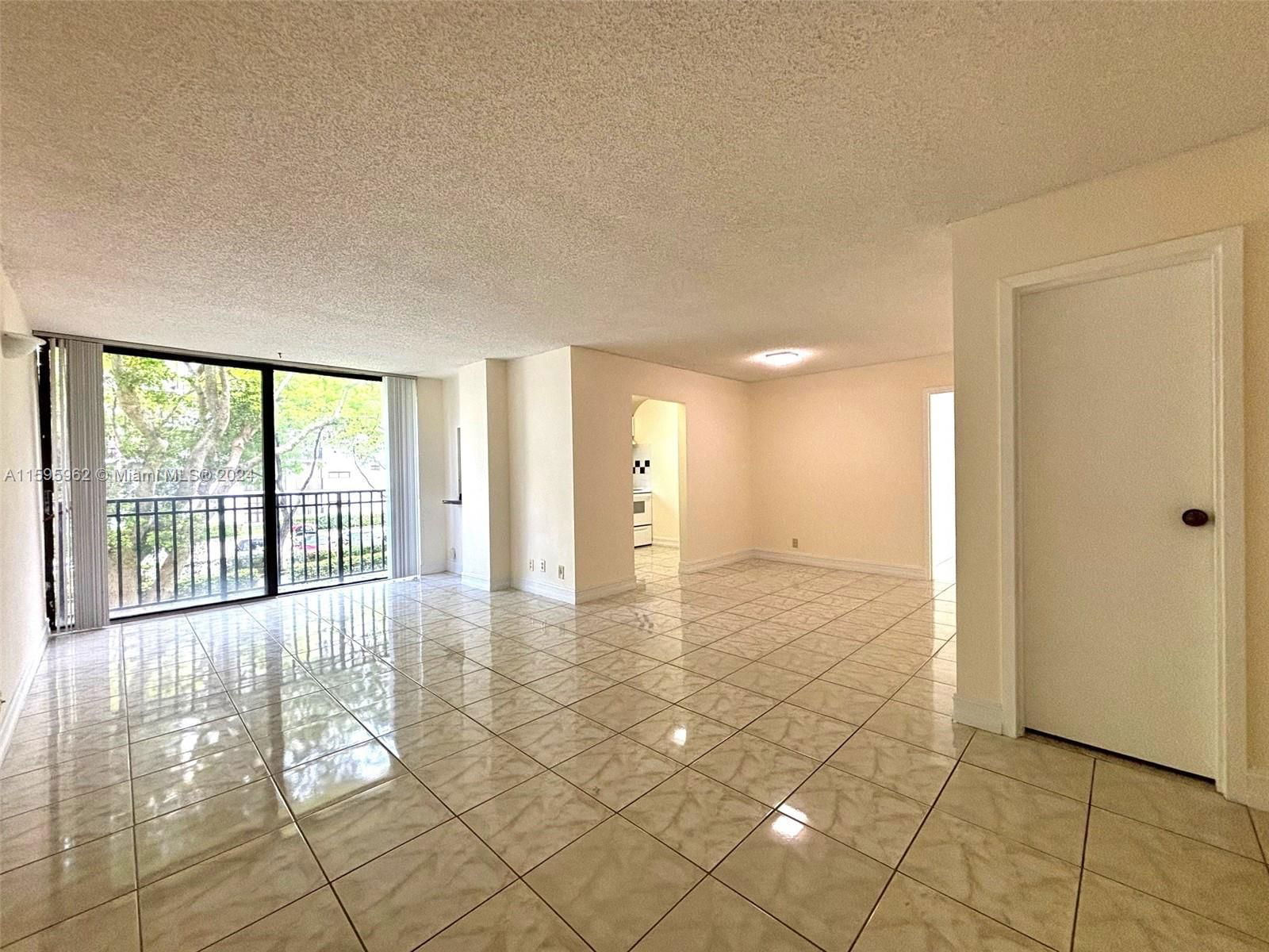 Real estate property located at 16919 Bay Rd #215, Miami-Dade County, PLAZA OF AMERICAS CONDO P, Sunny Isles Beach, FL