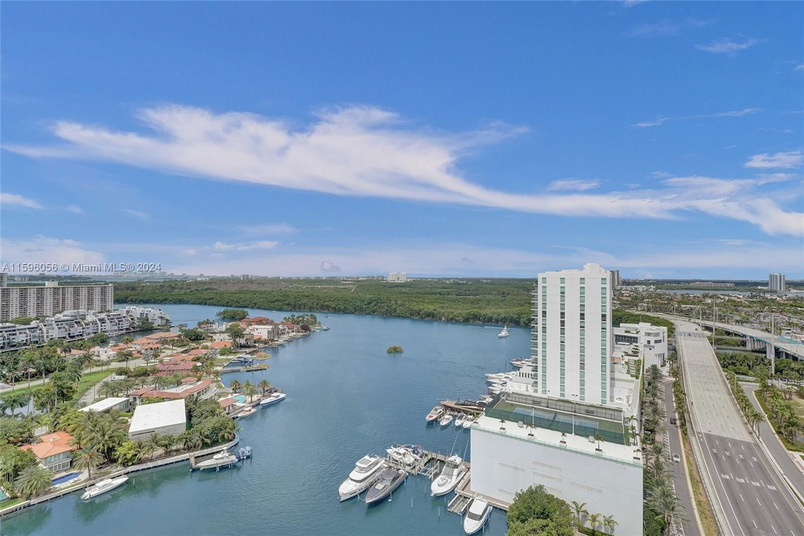 Real estate property located at 330 Sunny Isles Blvd #5-2101, Miami-dade, Parque Towers Condo, Sunny Isles Beach, FL