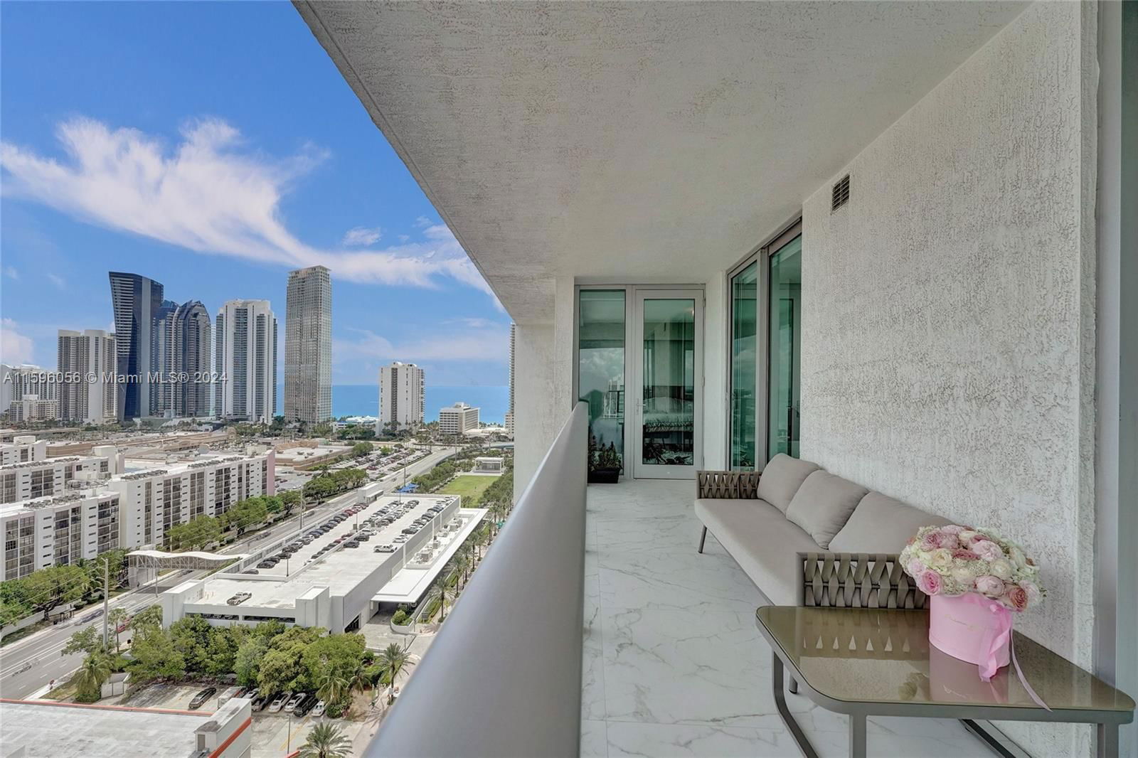Real estate property located at 330 Sunny Isles Blvd #5-2101, Miami-dade, Parque Towers Condo, Sunny Isles Beach, FL