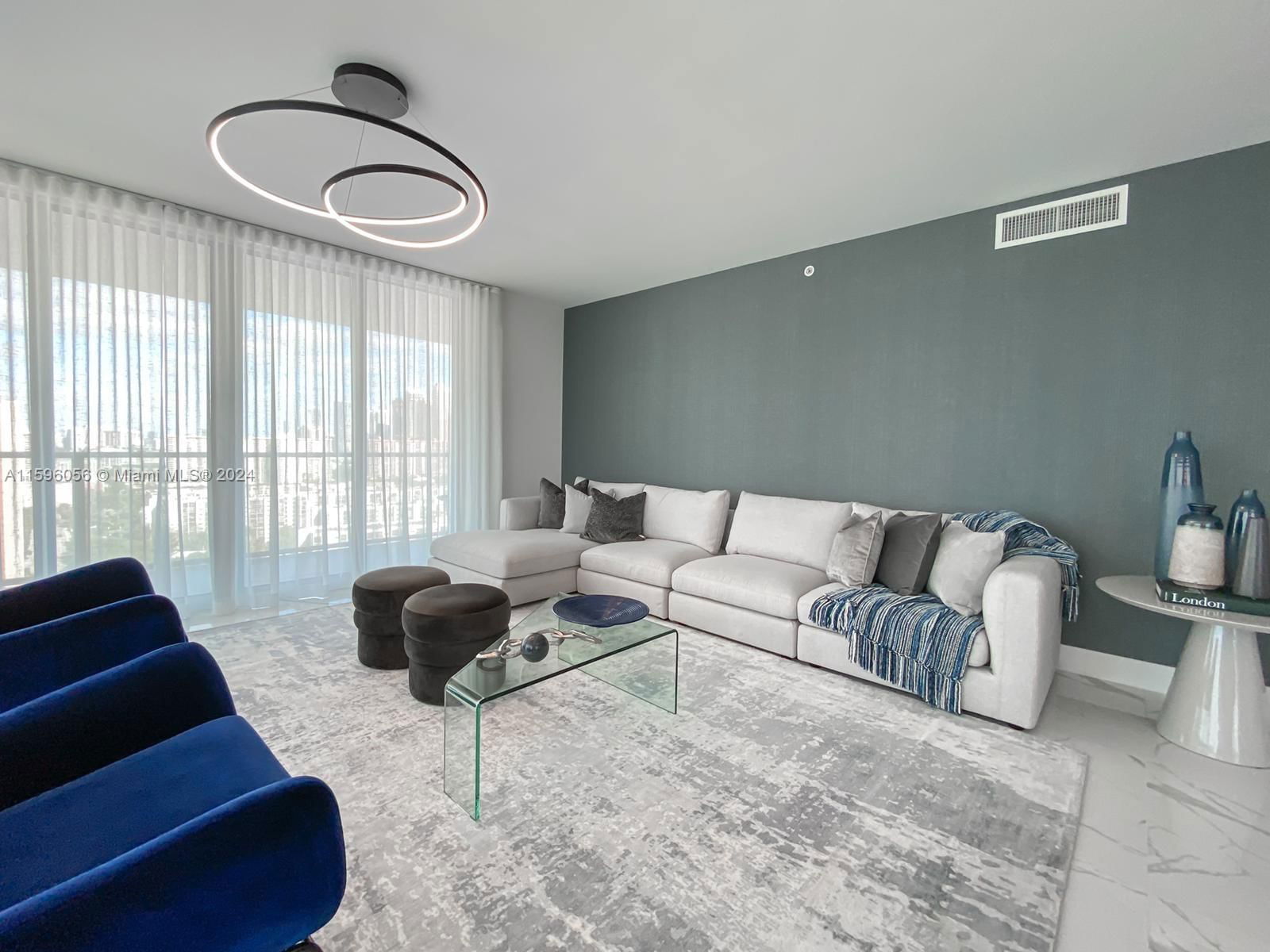 Real estate property located at 330 Sunny Isles Blvd #5-2101, Miami-dade, Parque Towers Condo, Sunny Isles Beach, FL