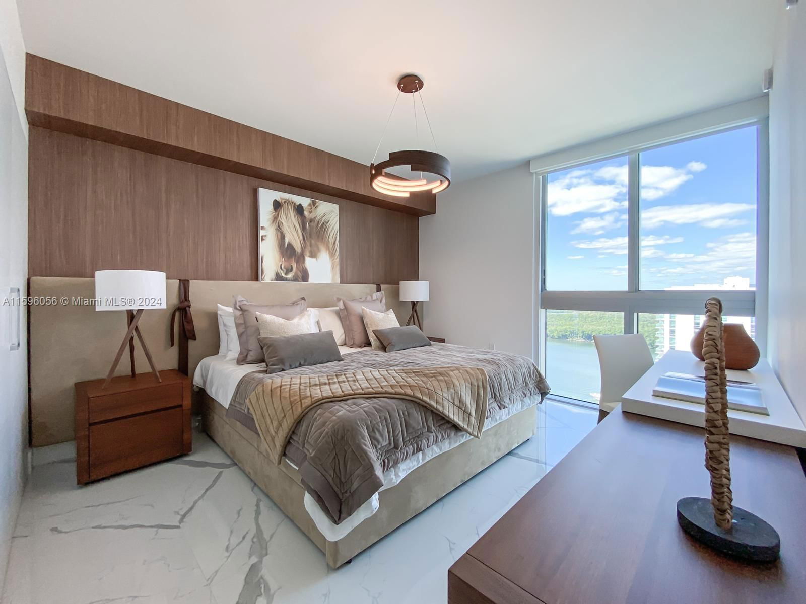 Real estate property located at 330 Sunny Isles Blvd #5-2101, Miami-dade, Parque Towers Condo, Sunny Isles Beach, FL