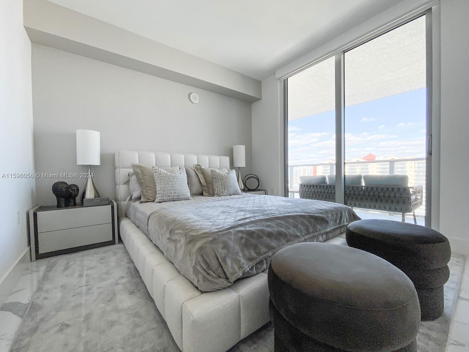 Real estate property located at 330 Sunny Isles Blvd #5-2101, Miami-dade, Parque Towers Condo, Sunny Isles Beach, FL