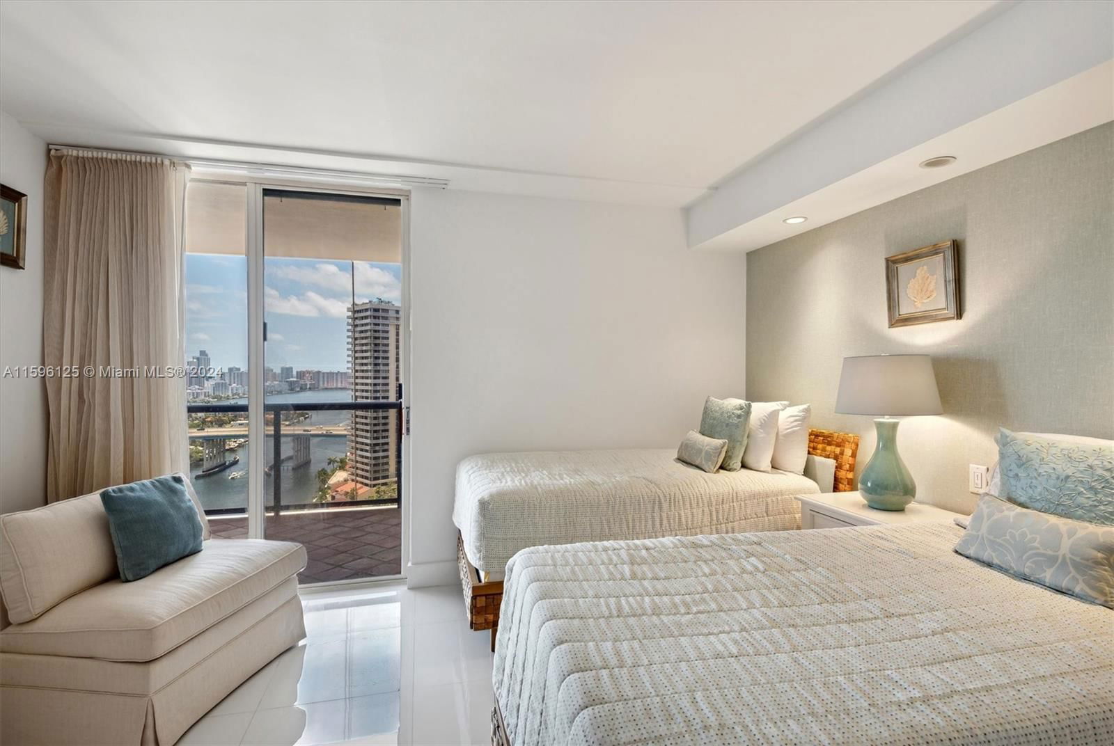 Real estate property located at 19667 Turnberry Way #22L, Miami-dade, Turnberry Isle South Cond, Aventura, FL