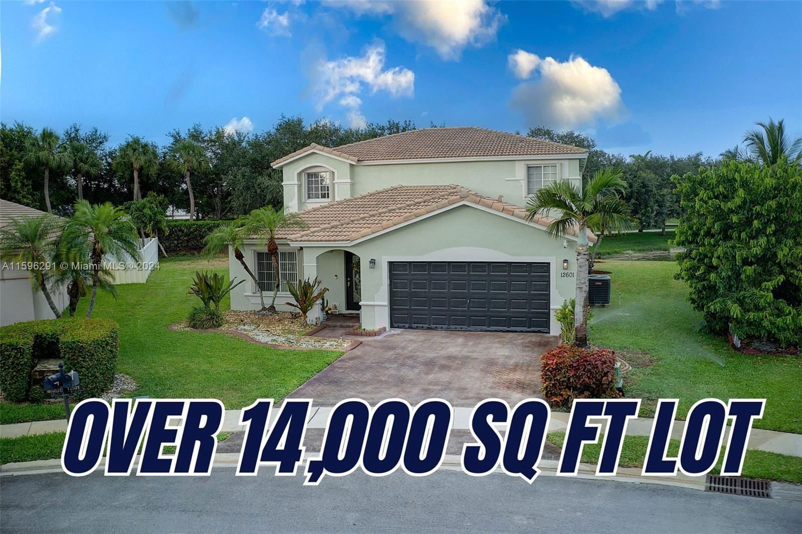 Real estate property located at 12601 45th Dr, Broward, SILVER FALLS, Miramar, FL