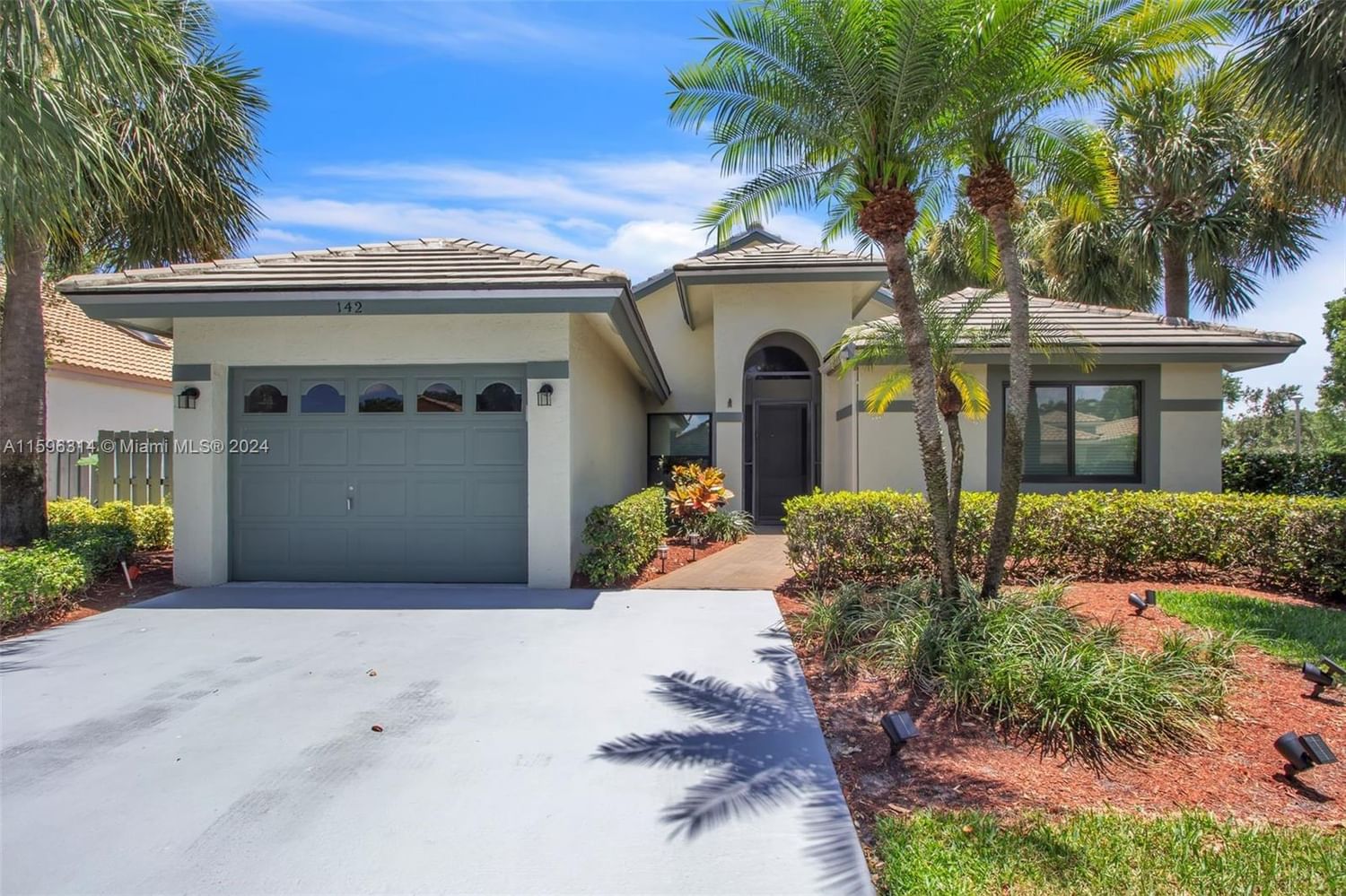 Real estate property located at 142 Orange Dr, Palm Beach County, CITRUS TRAIL, Boynton Beach, FL