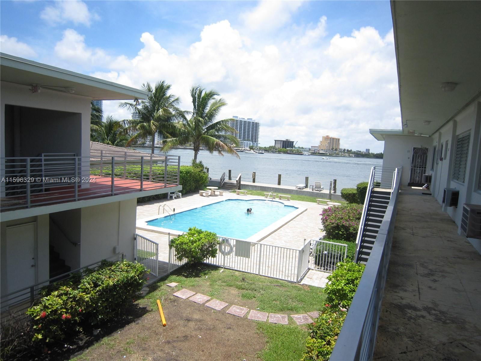 Real estate property located at 2250 Bay Dr #10, Miami-Dade, JOYCIA APARTMENTS CONDO, Miami Beach, FL