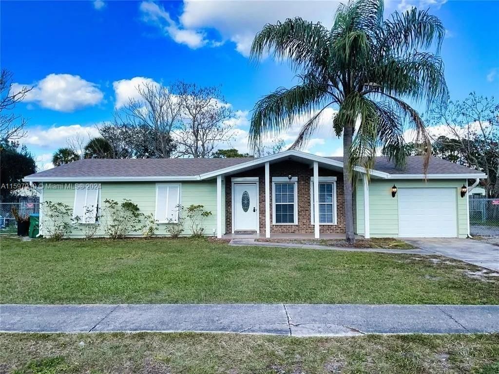 Real estate property located at 2662 Hibiscus ct, Volusia, DELTONA LAKES UNIT 74, Deltona, FL