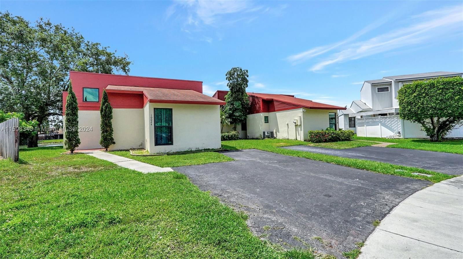 Real estate property located at 10024 14th Street, Broward County, FOUR PALM LAKES AT PEMBRO, Pembroke Pines, FL