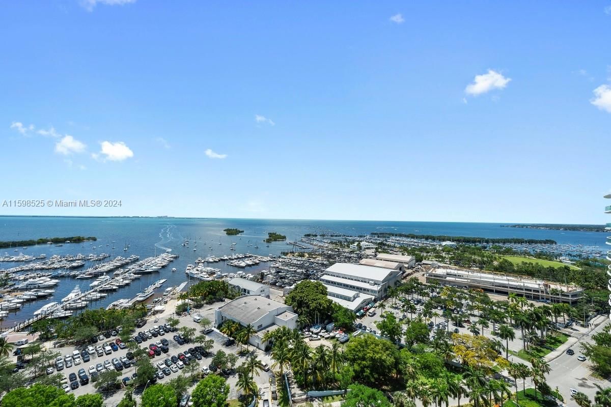 Real estate property located at 2627 BAYSHORE #2305, Miami-Dade County, GROVENOR HOUSE CONDO, Coconut Grove, FL