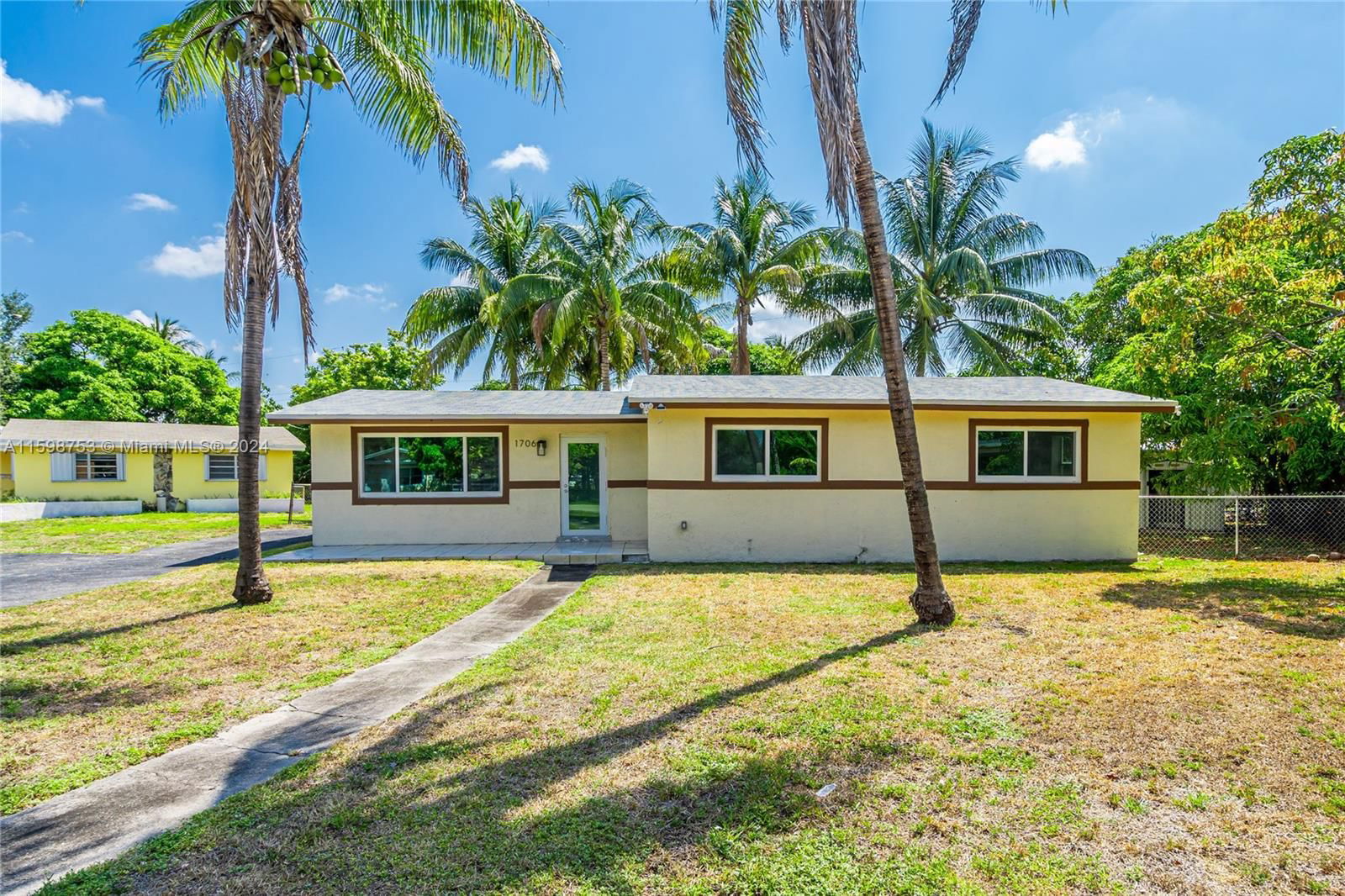 Real estate property located at 1706 11th Ave, Broward County, LAUDERDALE MANORS, Fort Lauderdale, FL