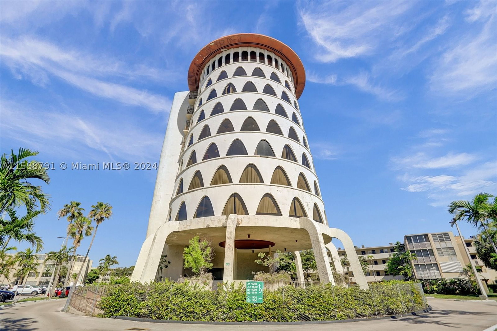 Real estate property located at 1770 191st St #716-1, Miami-dade, Jade Winds Group -, Miami, FL