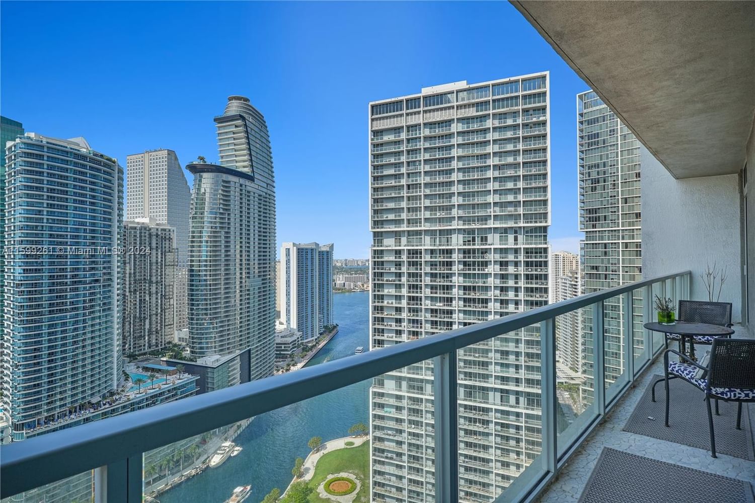 Real estate property located at 500 Brickell Ave LPH-05, Miami-Dade, 500 BRICKELL EAST CONDO, Miami, FL