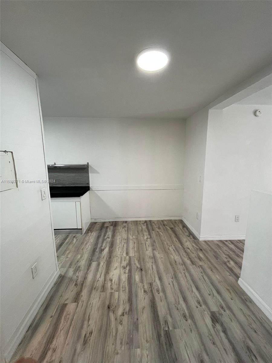 Real estate property located at 944 Meridian Ave #4, Miami-dade, 944 Condominium, Miami Beach, FL