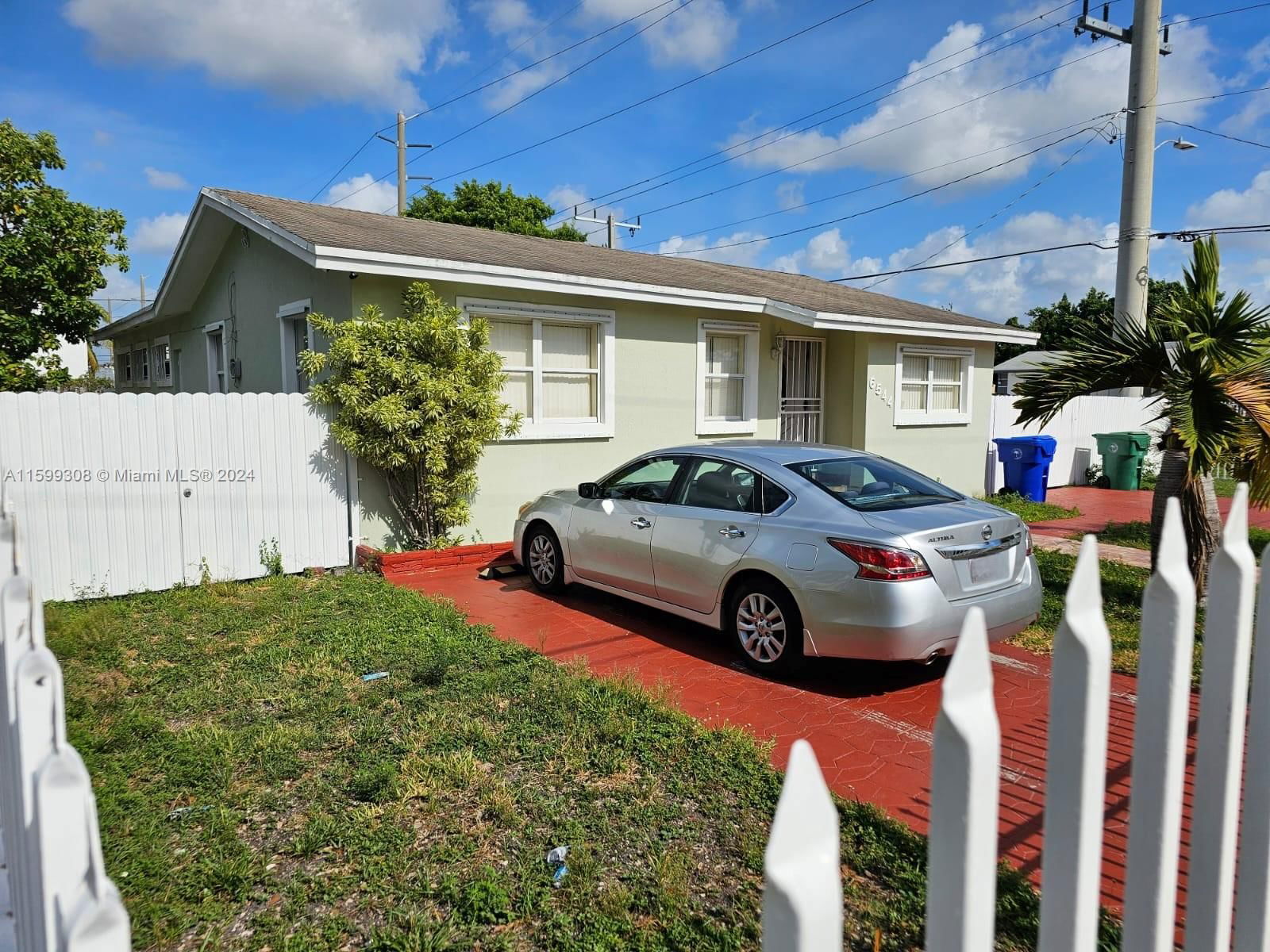 Real estate property located at 6544 6th Ave, Miami-Dade, FOREST PARK 1ST ADDN, Miami, FL