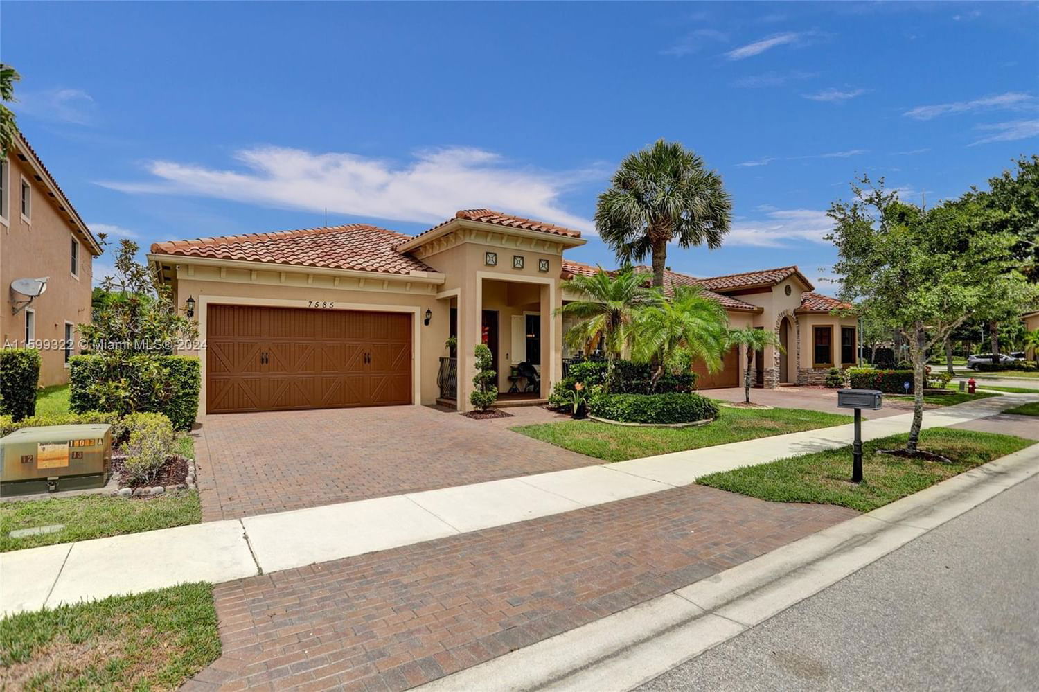 Real estate property located at 7585 111th Mnr, Broward County, Parkland Village, Parkland, FL