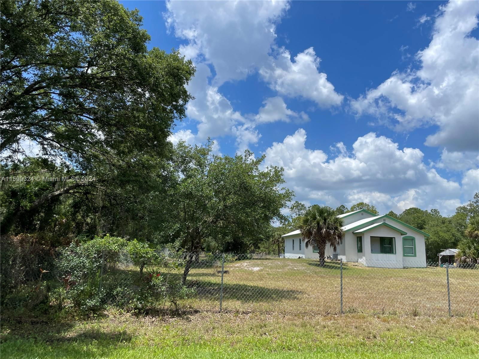 Real estate property located at 680 Jinete St, Hendry, Montura Ranches, Clewiston, FL