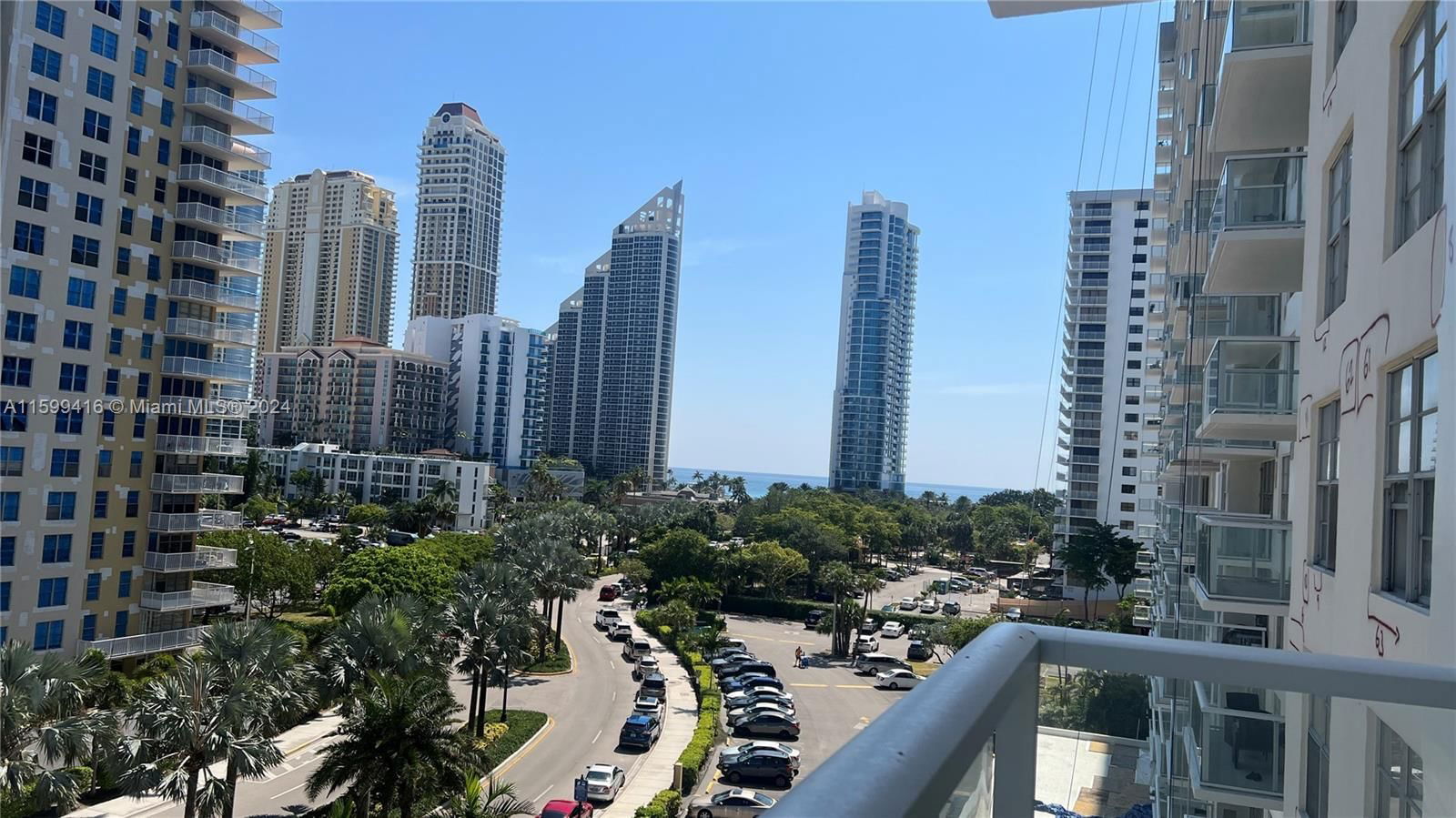 Real estate property located at 230 174th St #712, Miami-Dade County, WINSTON TOWER 300 CONDO, Sunny Isles Beach, FL