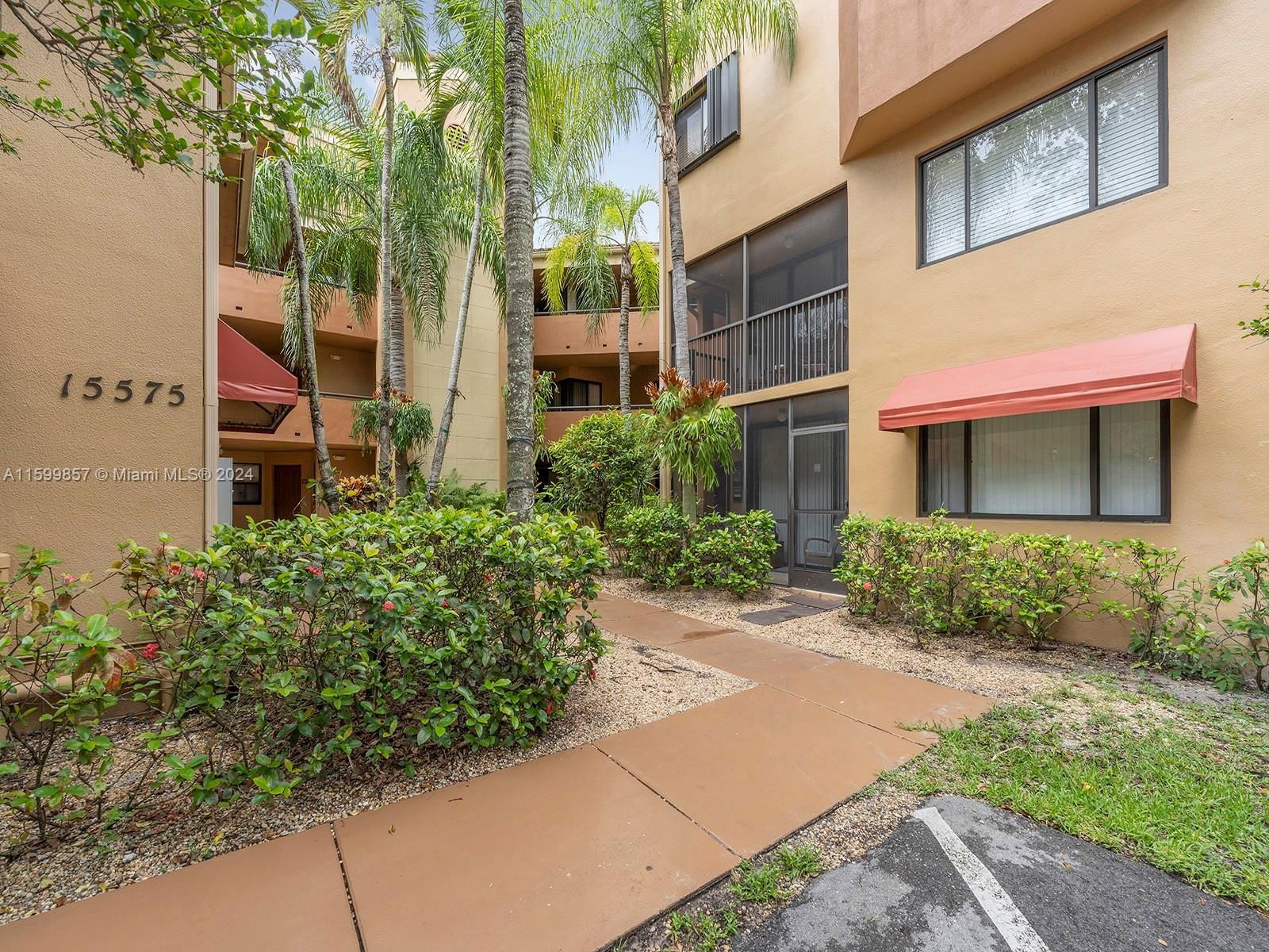 Real estate property located at 15575 Miami Lakeway N #302, Miami-Dade County, CELEBRATION POINT CONDO N, Miami Lakes, FL