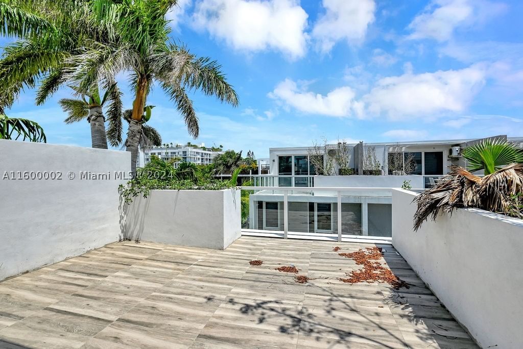 Real estate property located at 1000 99th St #14, Miami-dade, Bay Harbor Island, Bay Harbor Islands, FL