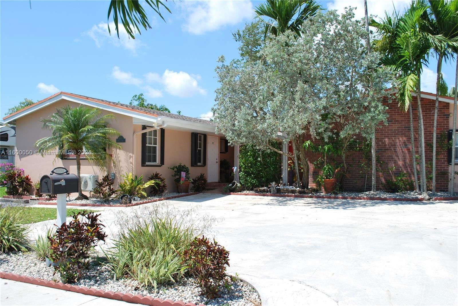 Real estate property located at 9990 Marlin Rd, Miami-Dade, BEL AIRE SEC 4, Cutler Bay, FL