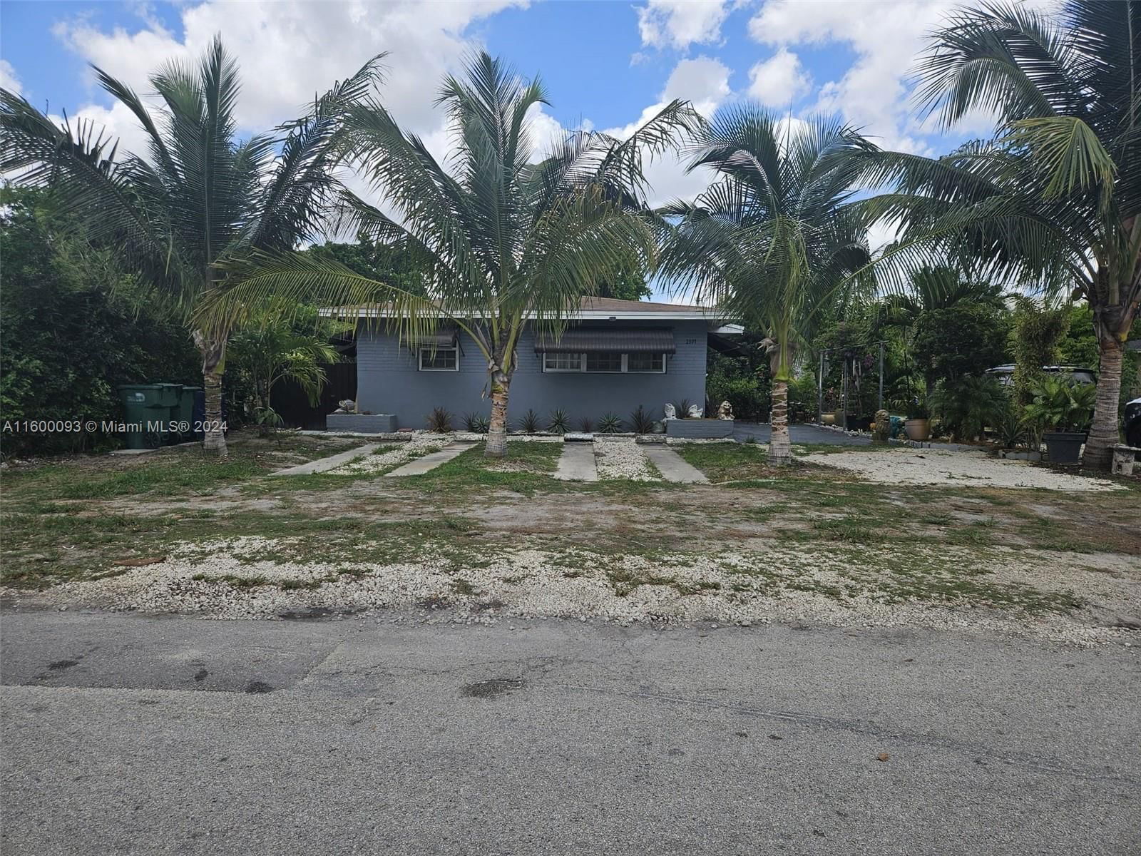 Real estate property located at 2803 91st St, Miami-Dade County, THE TROPICS AMD, Miami, FL
