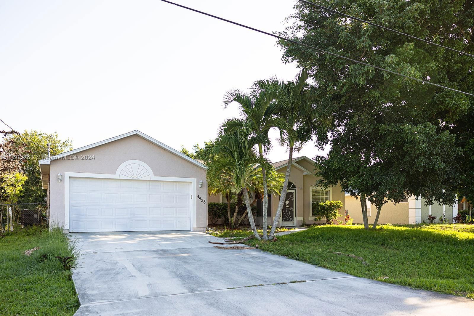 Real estate property located at 5458 Empress Cir, St Lucie, PORT ST LUCIE SECTION 43, Port St. Lucie, FL