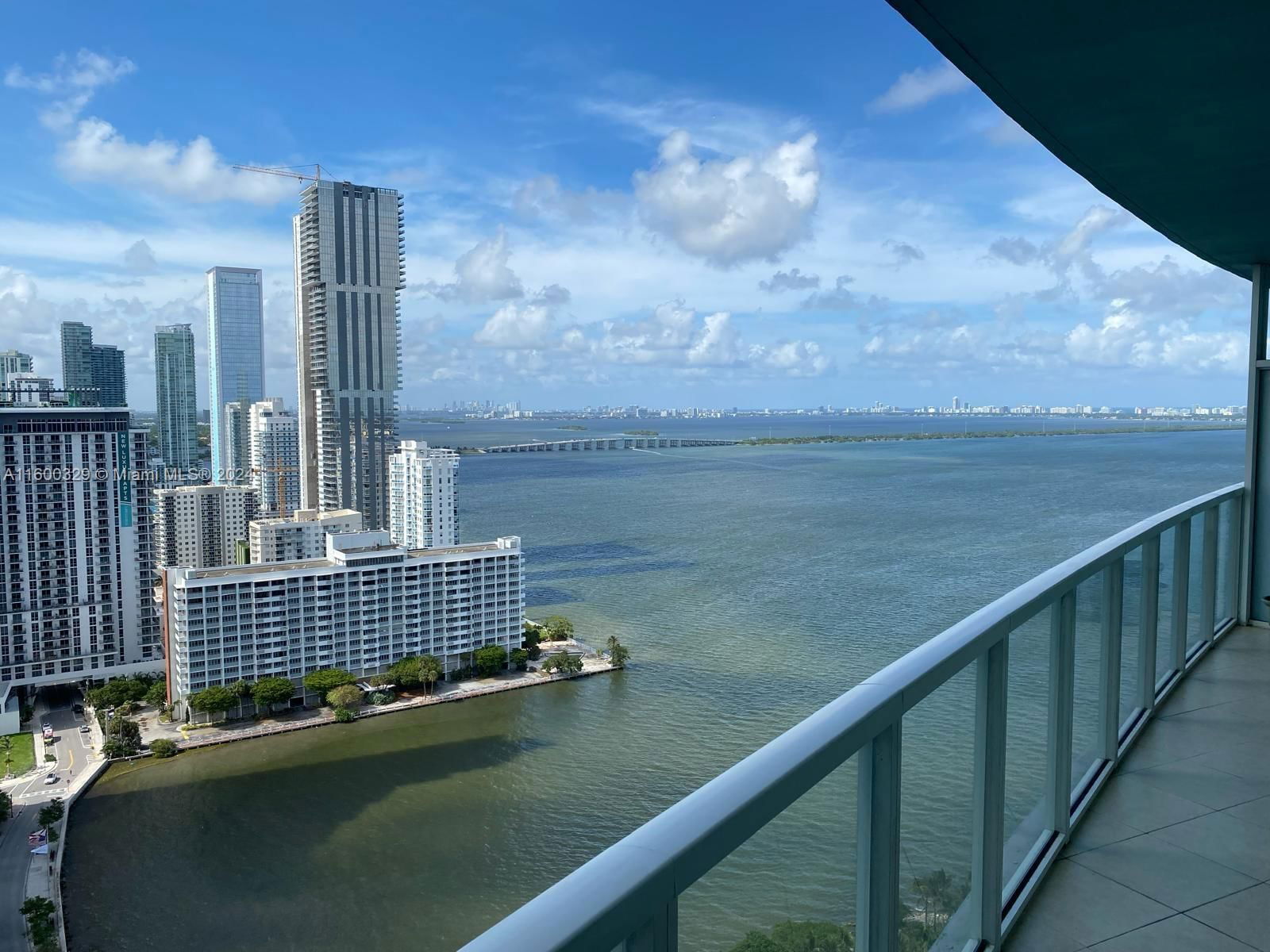 Real estate property located at 1900 Bayshore Dr #3006, Miami-Dade, QUANTUM ON THE BAY CONDO, Miami, FL