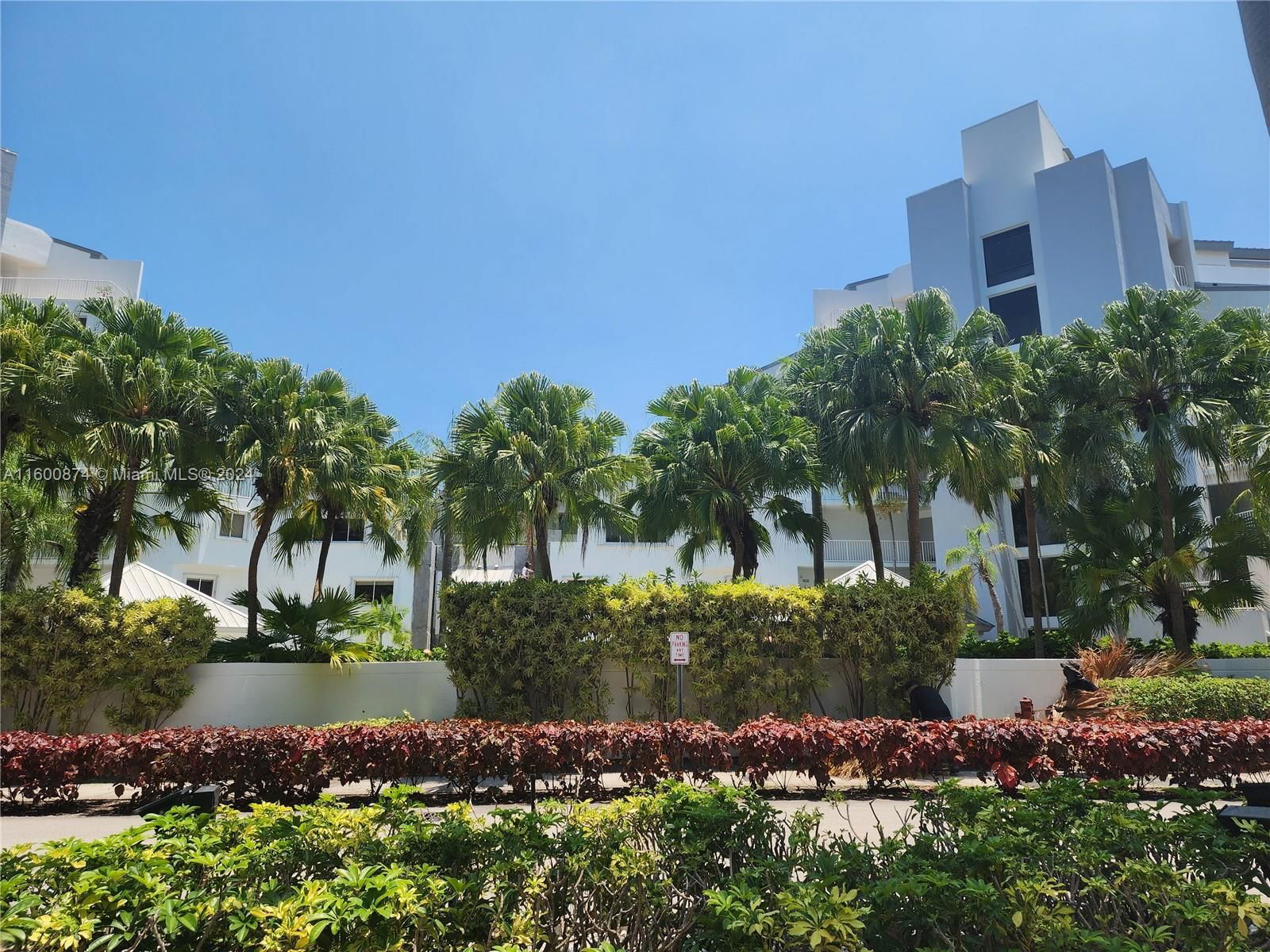 Real estate property located at 50 Ocean Lane Dr #201, Miami-Dade County, PYRAMIDS KEY BISCAYNE, Key Biscayne, FL