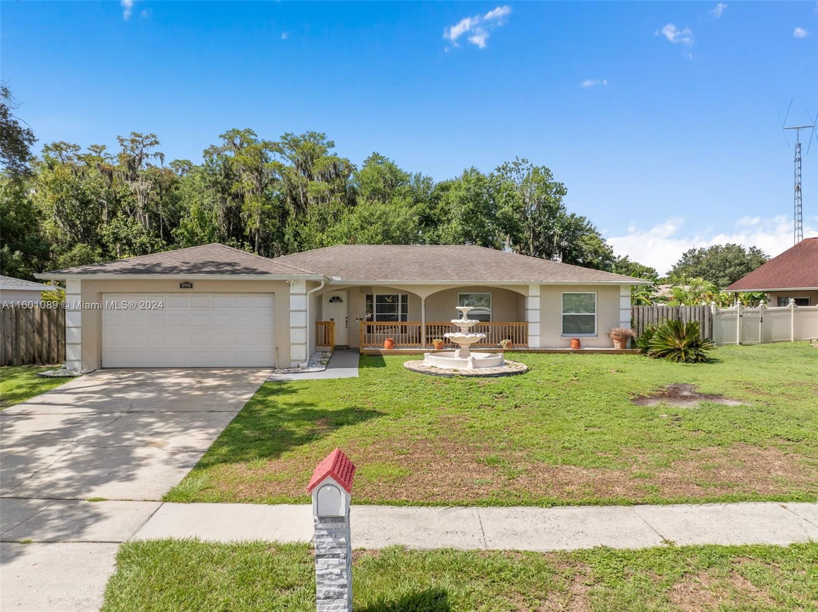 Real estate property located at 8900 Brackenwood DR, Orange County, CHICKASAW OAKS PH 2, Orlando, FL