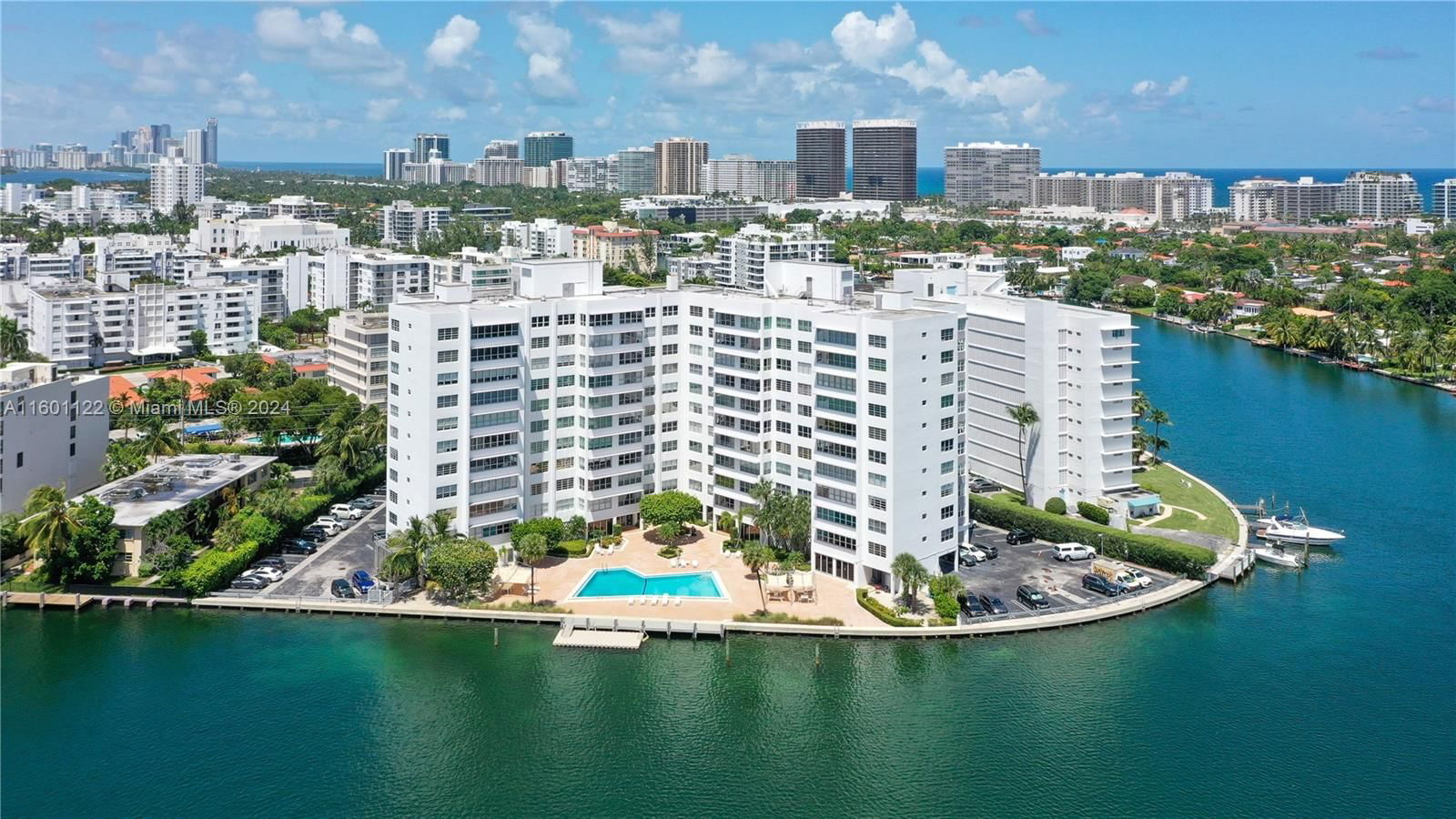 Real estate property located at 9102 Bay Harbor Dr #5-D, Miami-Dade, BLAIR HOUSE CONDO - WEST, Bay Harbor Islands, FL