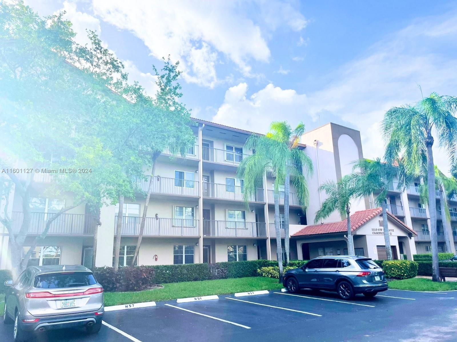 Real estate property located at 1110 125th Ave #102M, Broward County, CAMBRIDGE AT CENTURY VILL, Pembroke Pines, FL