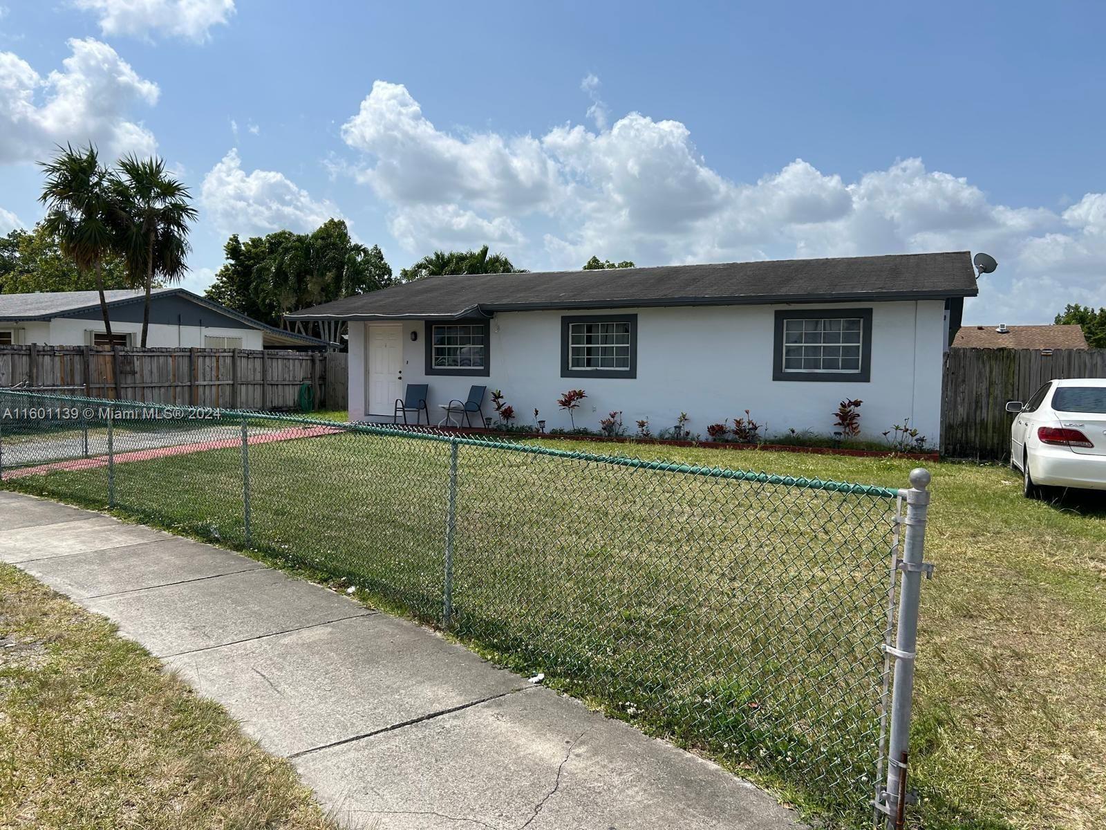 Real estate property located at 12240 198th St, Miami-Dade County, QUAIL ROOST SUB, Miami, FL