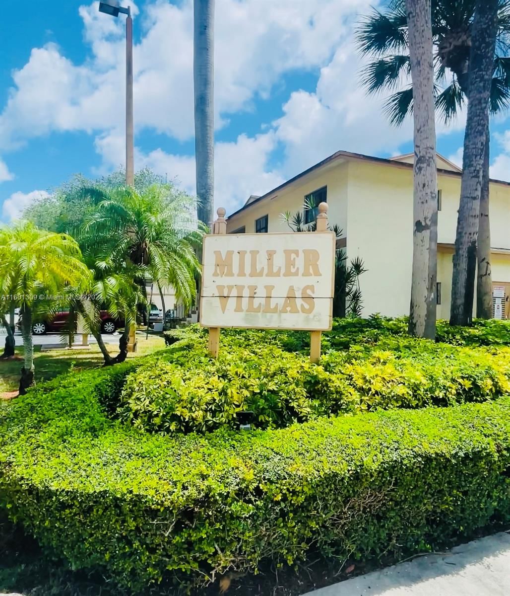 Real estate property located at 6475 129th Pl #403-4, Miami-Dade County, MILLER VILLAS CONDO, Miami, FL