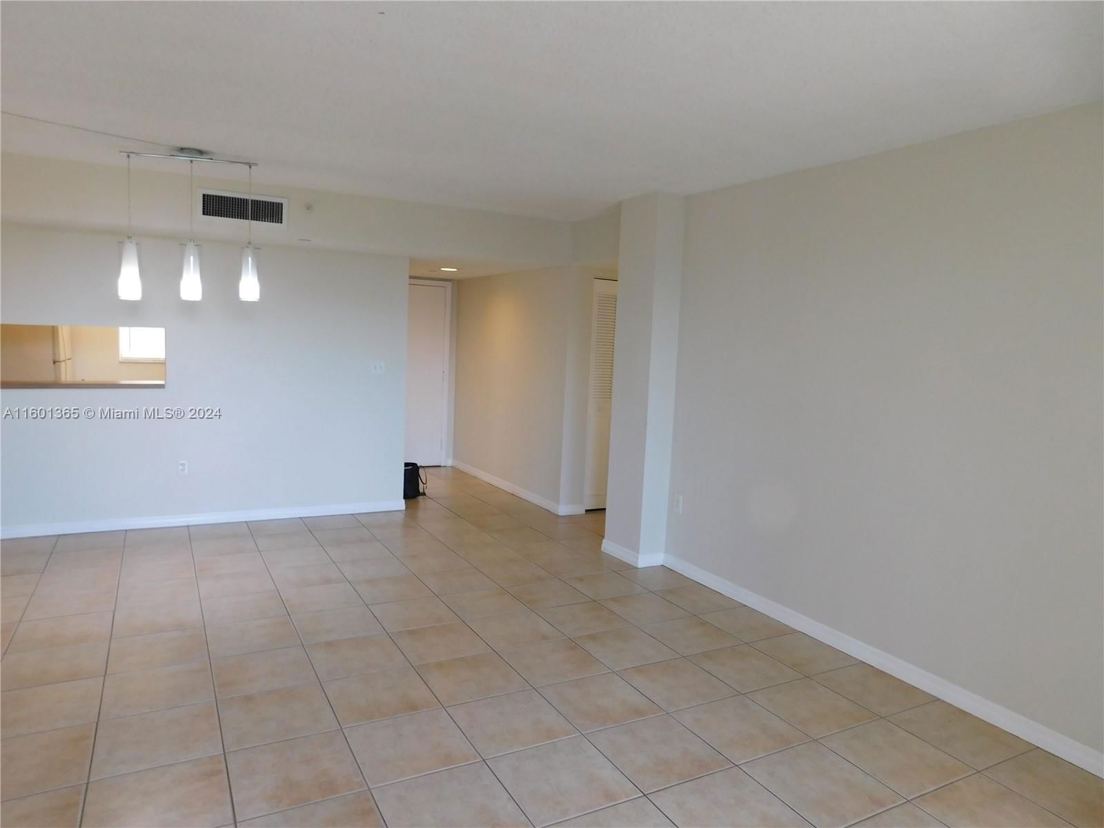 Real estate property located at 8650 133 RD #408, Miami-Dade County, HORIZONS WEST CONDO 7, Miami, FL