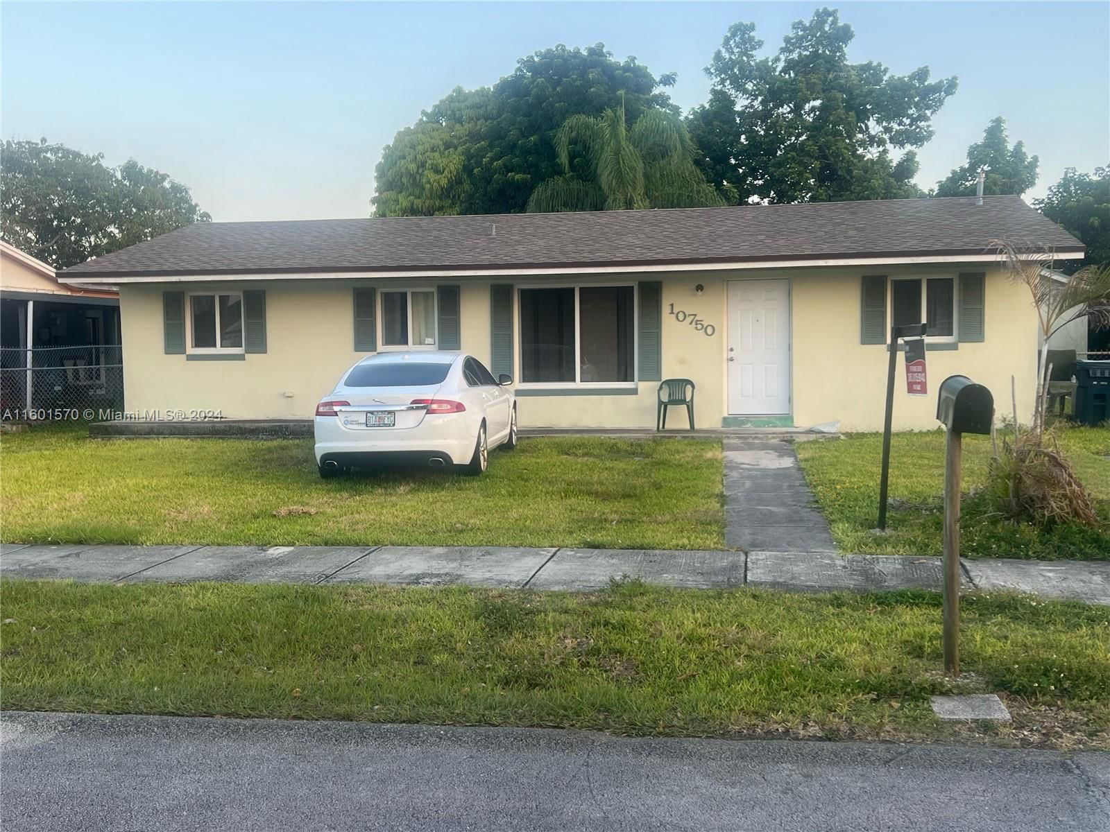 Real estate property located at 10750 143rd Ter, Miami-Dade County, 5TH ADDN TO RICHMOND HGTS, Miami, FL