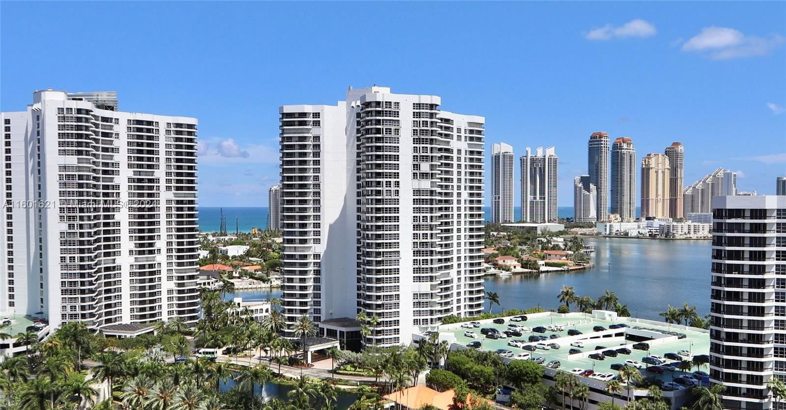 Real estate property located at 3500 Mystic Pointe Dr #2006, Miami-Dade County, MYSTIC POINTE TOWER 400 C, Aventura, FL